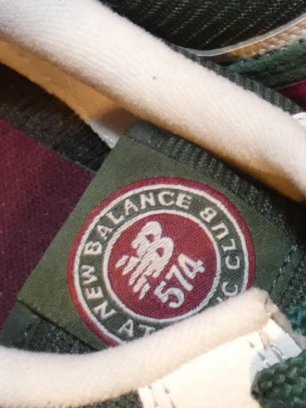 New Balance 574 Green Garnet Sneakers Size 9 - Picture 7 of 7